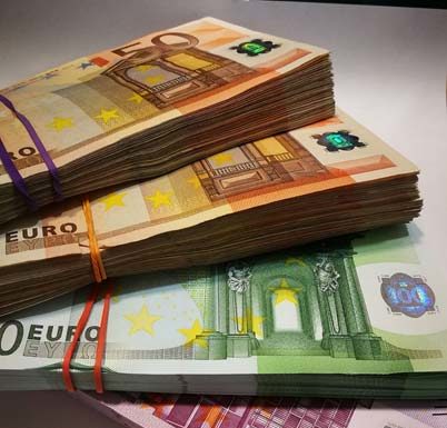 Czy wszystko trzeba załatwiać w placówce banku? Dowiedz się, co możesz zrobić przez internet
