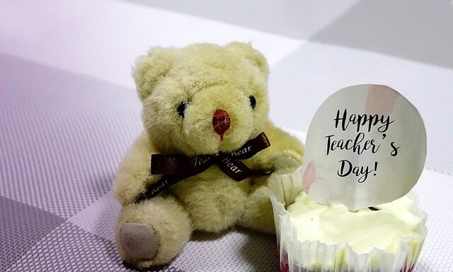 Jak można udupić nauczyciela?