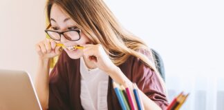 Czy szkoła jest jednostki sektora finansów publicznych?