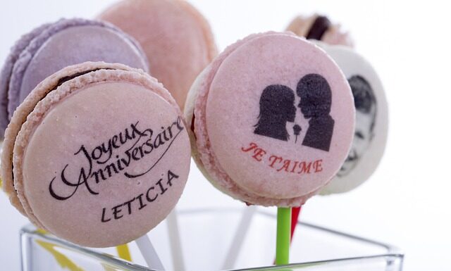 Jakie cechy utrudniają prowadzenie negocjacji?