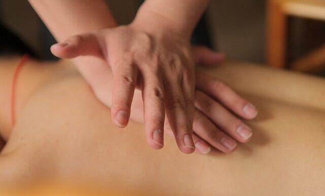 Jakie są metody komunikacji alternatywnej?