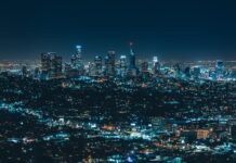 Co to jest za firma tu? Co to jest za firma tu?