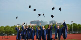 Ile lat się robi magistra?