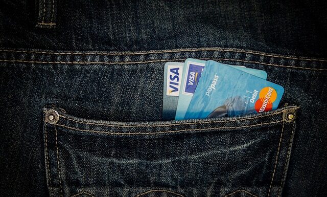 Czy karta Visa jest kartą kredytową?