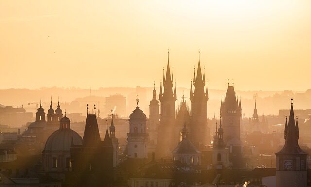 Jakie są cele komunikacji interpersonalnej?
