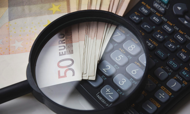 Jaki jest koszt kampanii reklamowej?